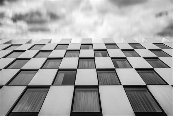 Lys og ventilation baggrund af velux duogardiner